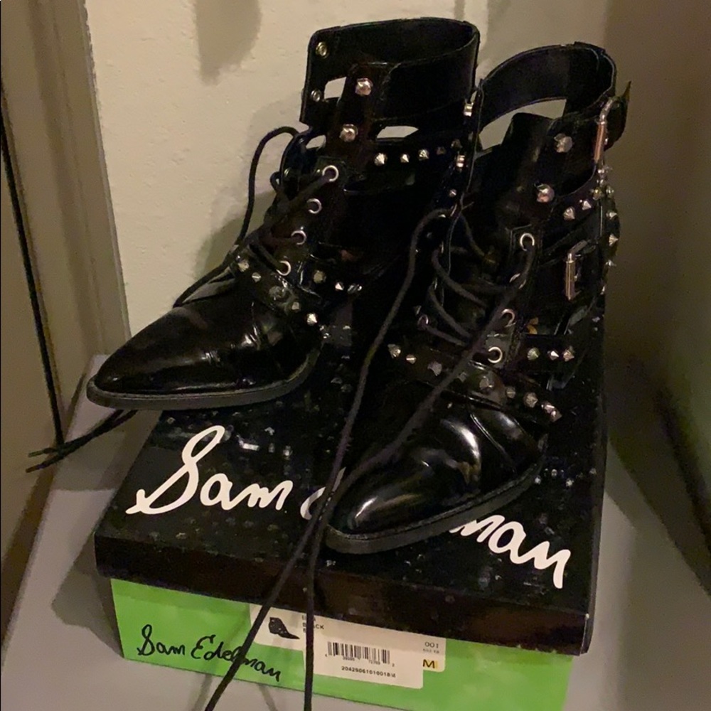 Sam Edelman Elana Cut-Out Studded Black Bootie - Picture 3 of 6